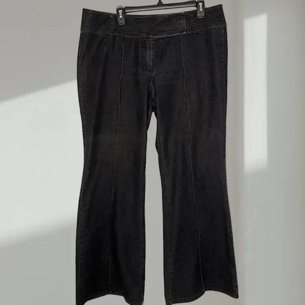 Bisou Bisou High-Rise Bootcut Jeans – Black (Women’s 16)